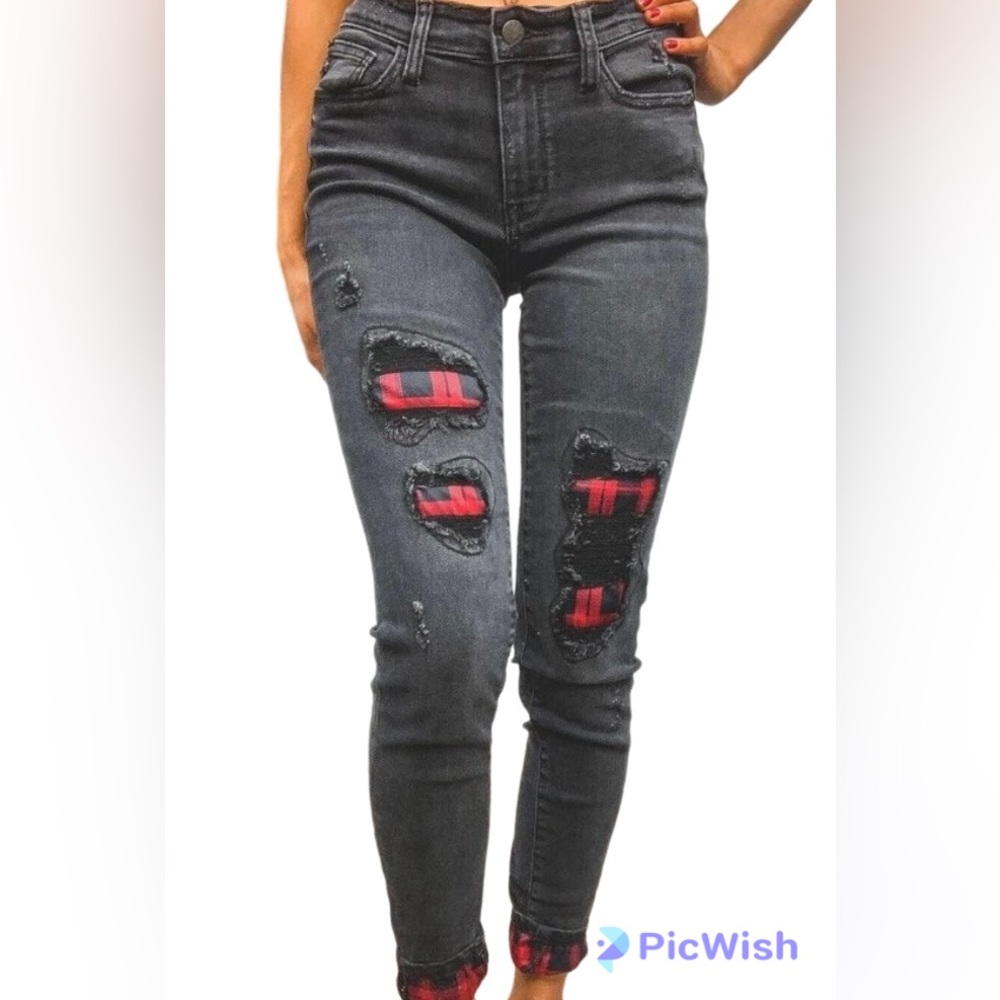 Judy Blue Destroyed Buffalo plaid patch skinny jeans-new